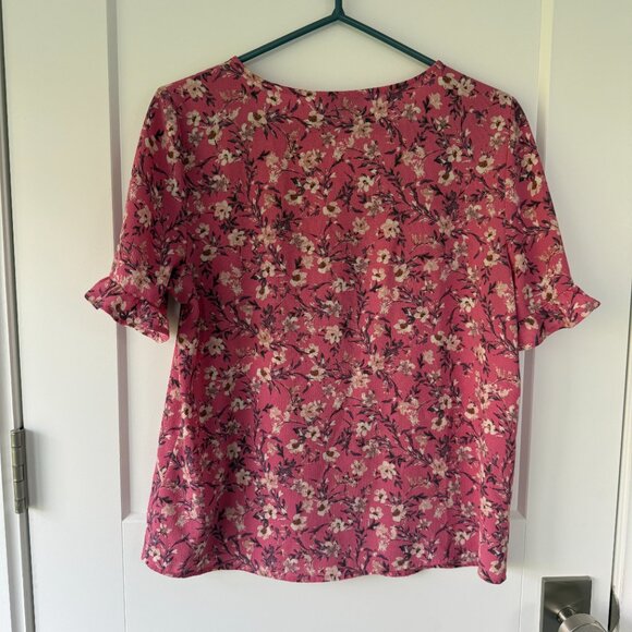 Cece Short Sleeve Pink Blouse - Picture 3 of 5